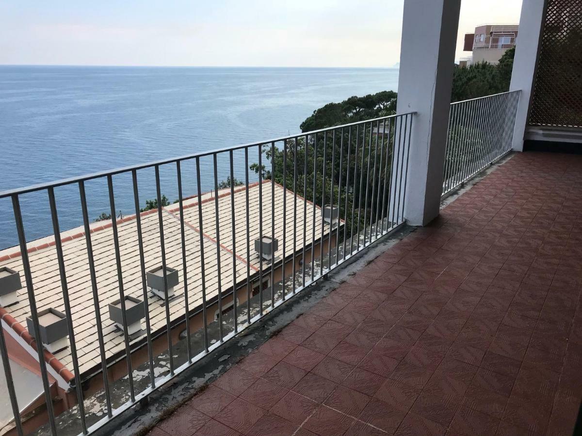 Appartamento Con Super Vista Sul Mare Arenzano Dış mekan fotoğraf